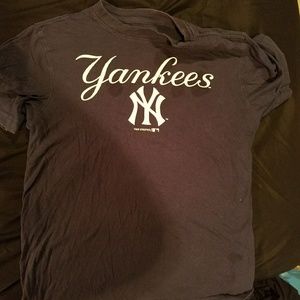 Yankee tee shirt